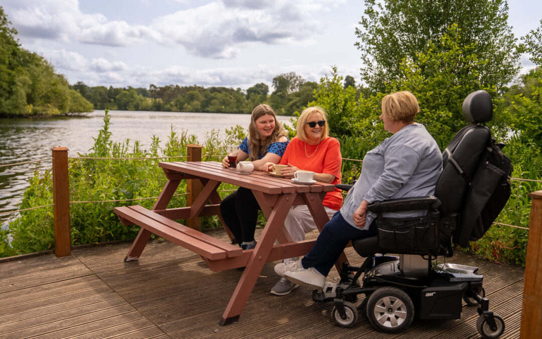 visitors enjoying a picnic